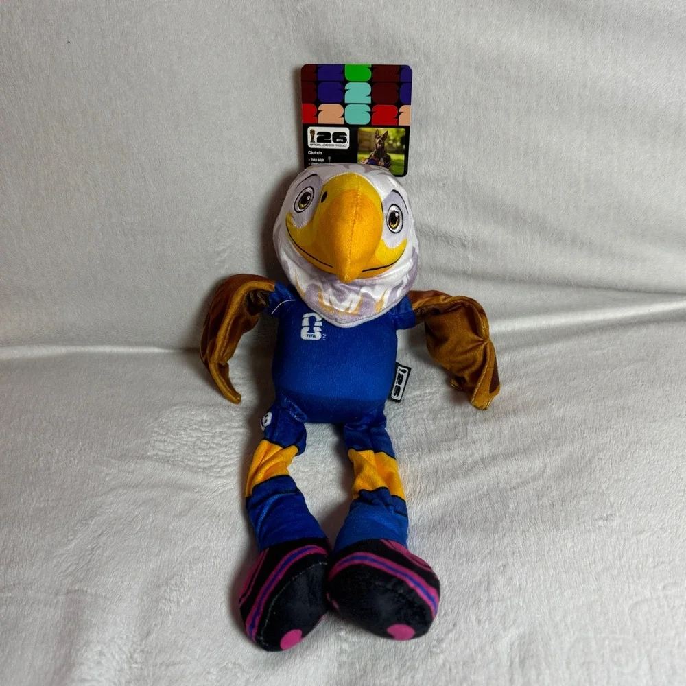 FIFA 2026 Clutch Eagle, Fetch Toy Crinkle Sound Plush Official Licensed NEW